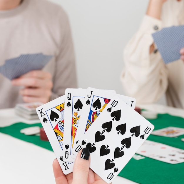 问鼎娱乐棋牌游戏直播